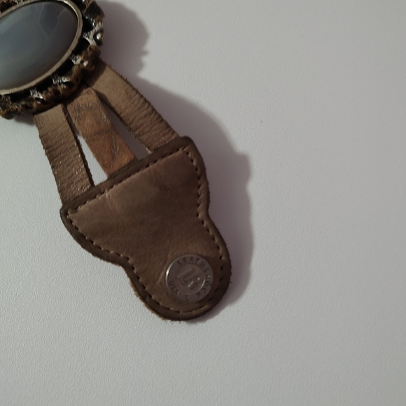 Leather Rock Bracelet. Purplish stone. Light Pink colored band - Picture 5 of 5